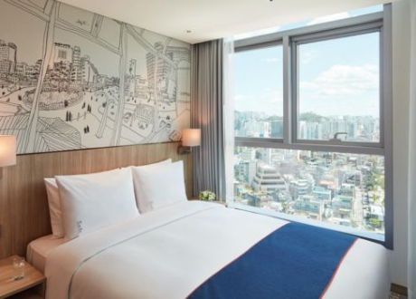 HOLIDAY INN EXPRESS SEOUL HONGDAE