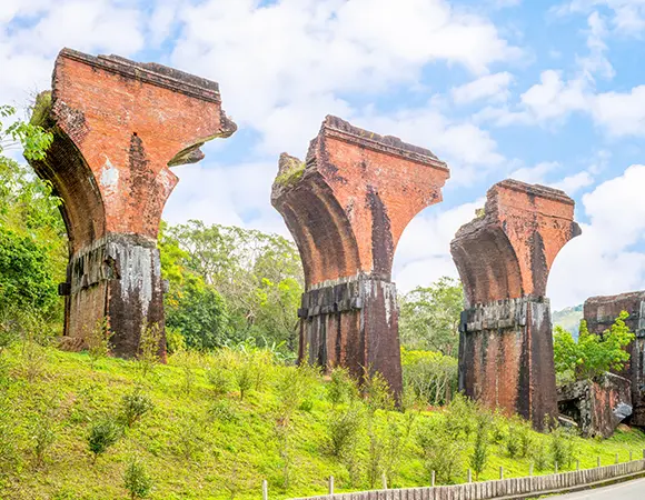 龍騰斷橋 龍騰斷橋