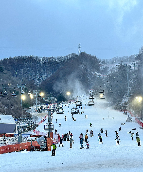 伊利希安江村滑雪場